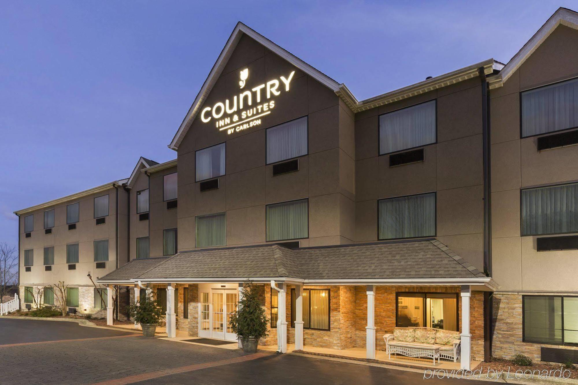 Country Inn & Suites By Radisson, Asheville - Outlet Mall Bagian luar foto
