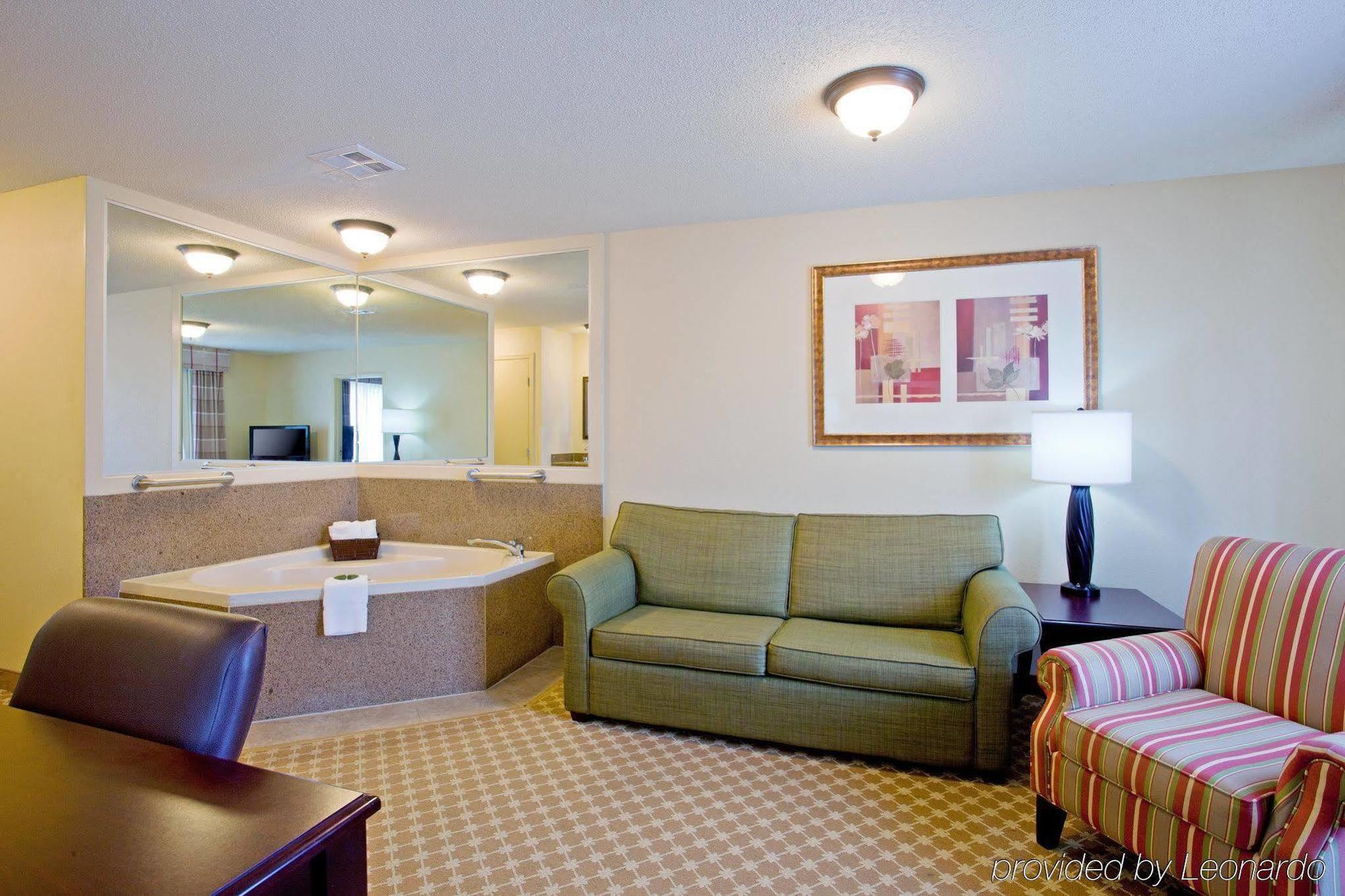 Country Inn & Suites By Radisson, Asheville - Outlet Mall Ruang foto